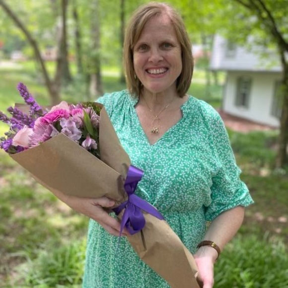 Meet your Posher, Kelly - Picture 1 of 1